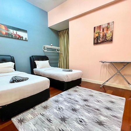 Capital O 90987 The Loft Residences Homestay @ Imago Shopping Mall 2 Kampong Sembulan Экстерьер фото